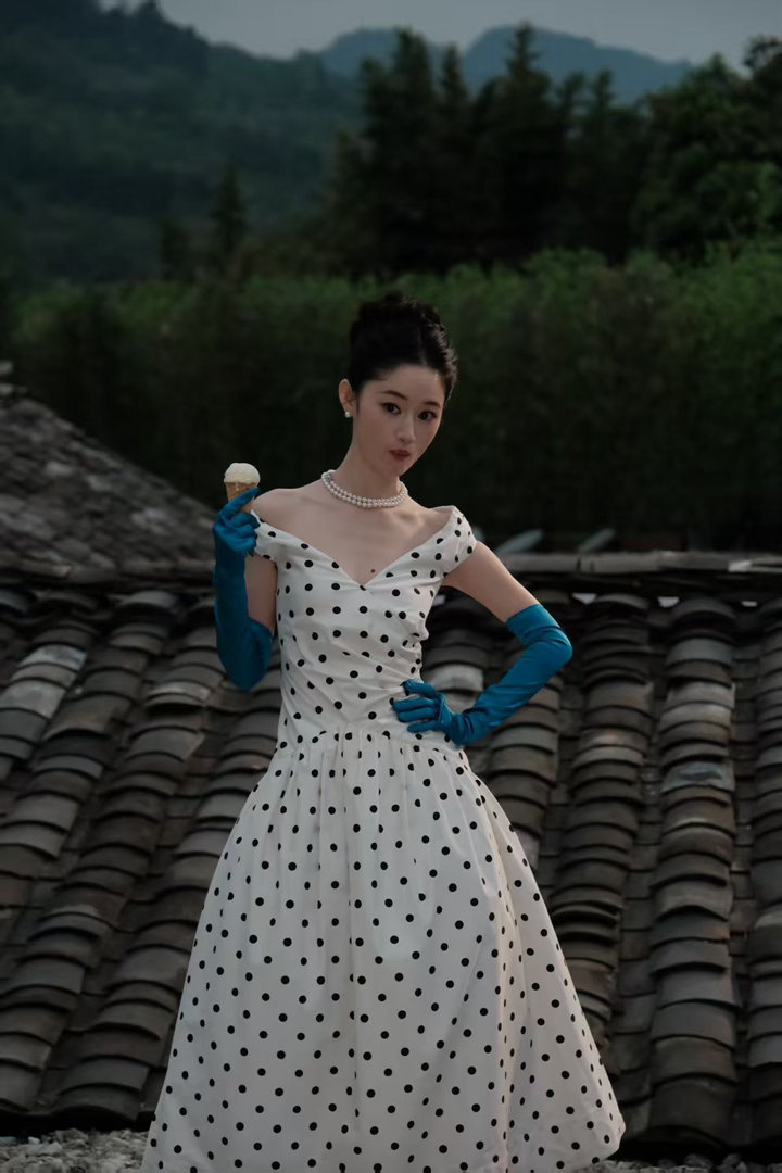 郭晓婷被粉丝送土豆梦回仙剑少女软萌又忠心，花楹这个角色，郭晓婷演得太深入人心了。