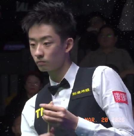 正如小编预料，吴宜泽随后一发而不可收，中场休息归来，又一鼓作气连赢3局，5连鞭送