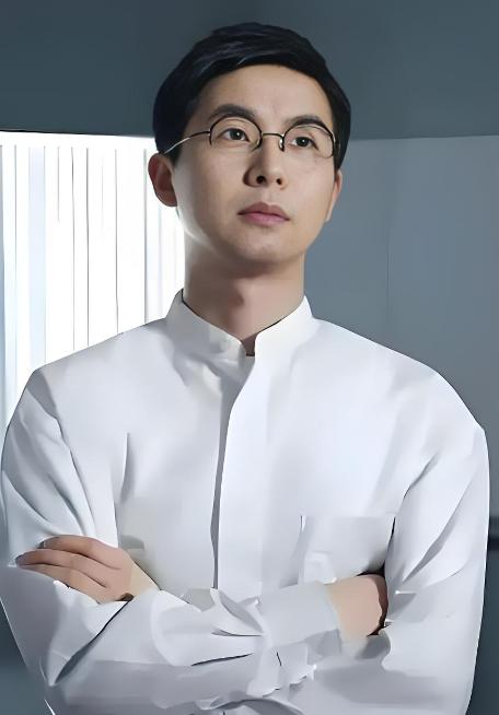 宇树科技上市首日股价暴涨！劝大家慎重！不要盲目追风。
8月19日，宇树科技上市首