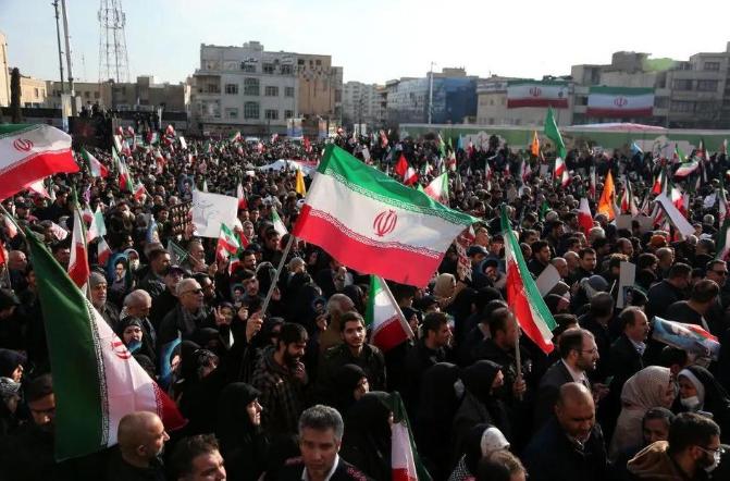 美以战争打到了今天，各国都已然看清楚了一件事，真正导致战争持续到了今天的，或许不