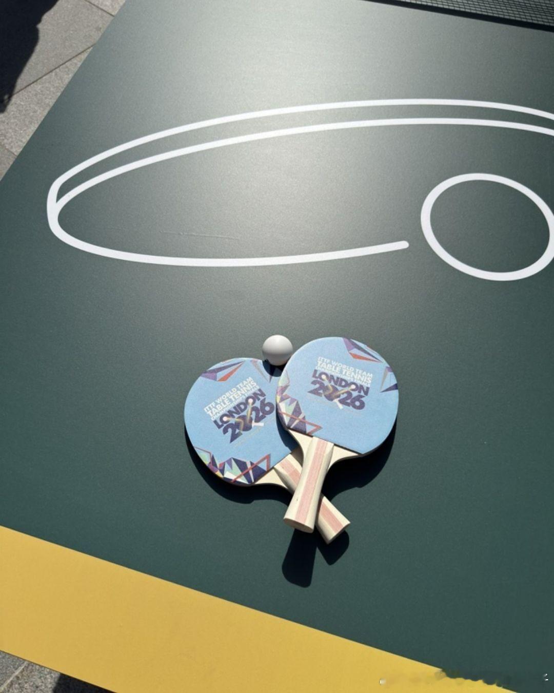 2026年伦敦团体世乒赛来到伦敦体育节宣传🏓吉祥物这么看，更像蓝色外星人了
