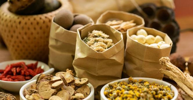 中医视角：频繁的不良生活习惯对男性健康的危害







最近有不少伤精过度的