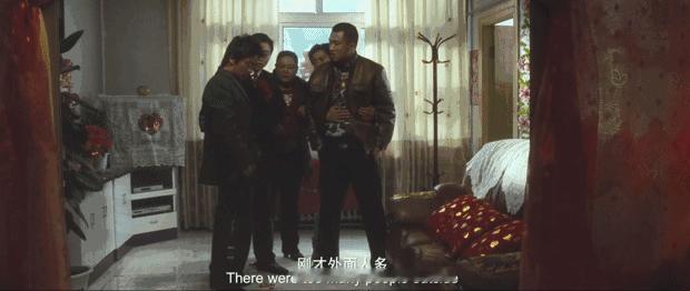特朗普为何没怼马斯克川普：刚刚外面人多，哥不对，哥给你跪下。 ​​​