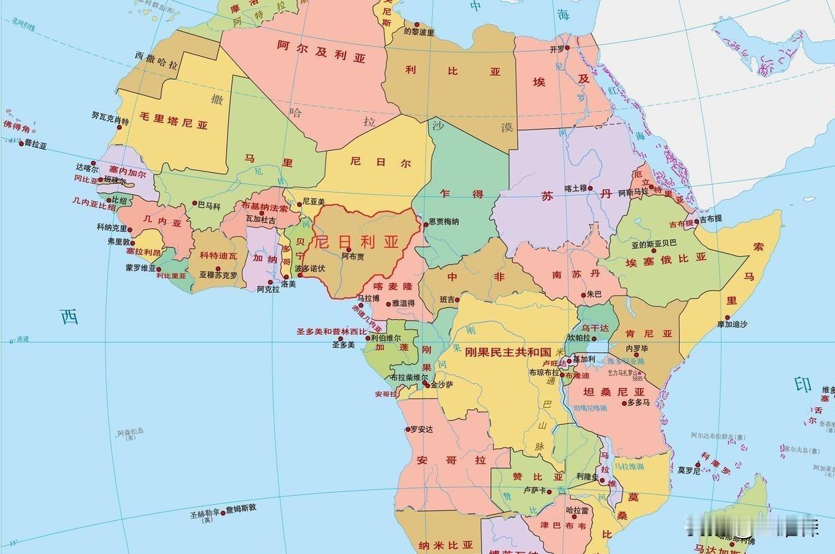 尼日利亚夸拉州遭武装袭击致超35人遇难 美派遣军官小组介入当地安全事务
 
尼日