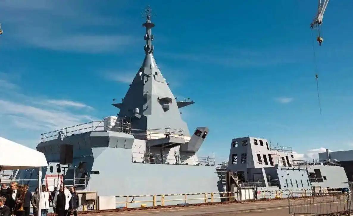 北欧小国造出“冰海幽灵”！这艘战舰让北约连夜修改作战手册

芬兰前段时间刚下水一