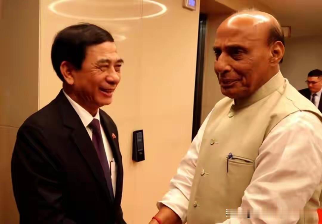 新加坡香会上印度防长亲口官宣，越南敲定6.29亿美元大单，购入岸基版布拉莫斯超音