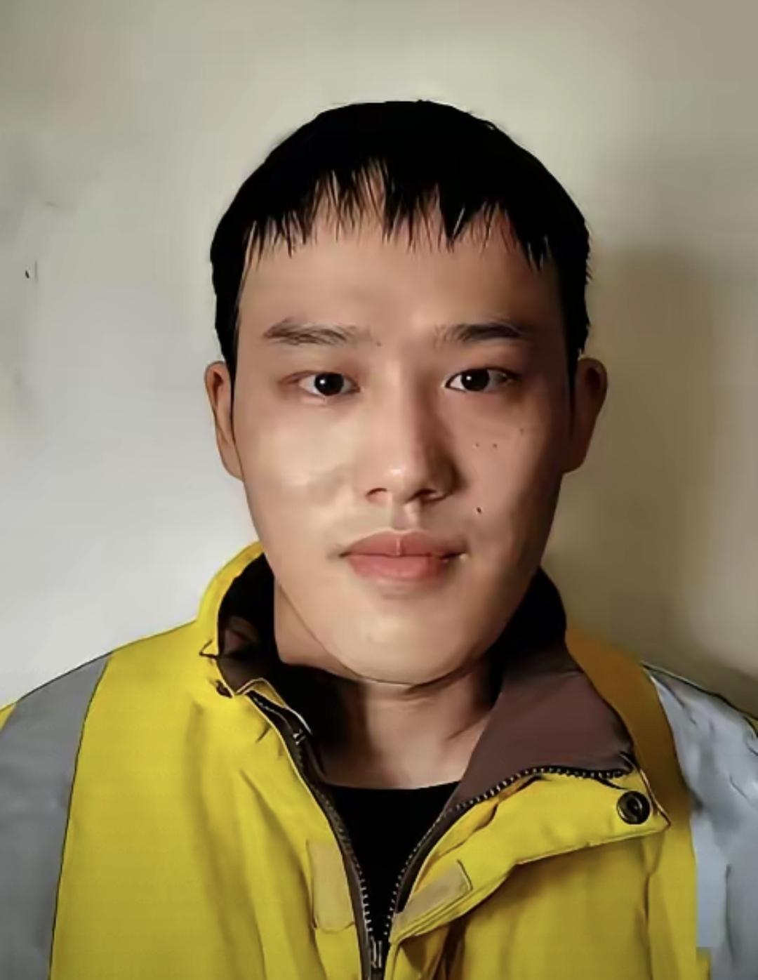 这事发生在杭州塘栖镇，最早是叶阳辉干的——2018年夏天，他给瘫痪的计大姐送饭，