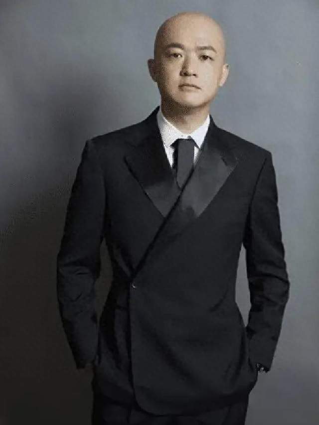 包贝尔出轨细节曝光：独处7小时、拉窗帘遮监控、2024年就已相识