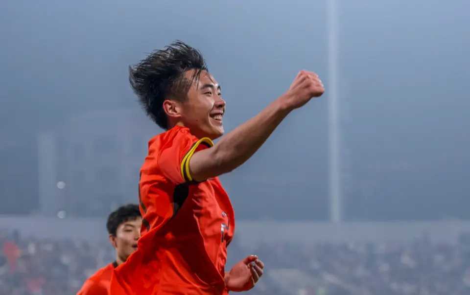 U16国足亚预赛五连胜完美收官 4-0胜孟加拉晋级 轰42球零失球创佳绩国足 北