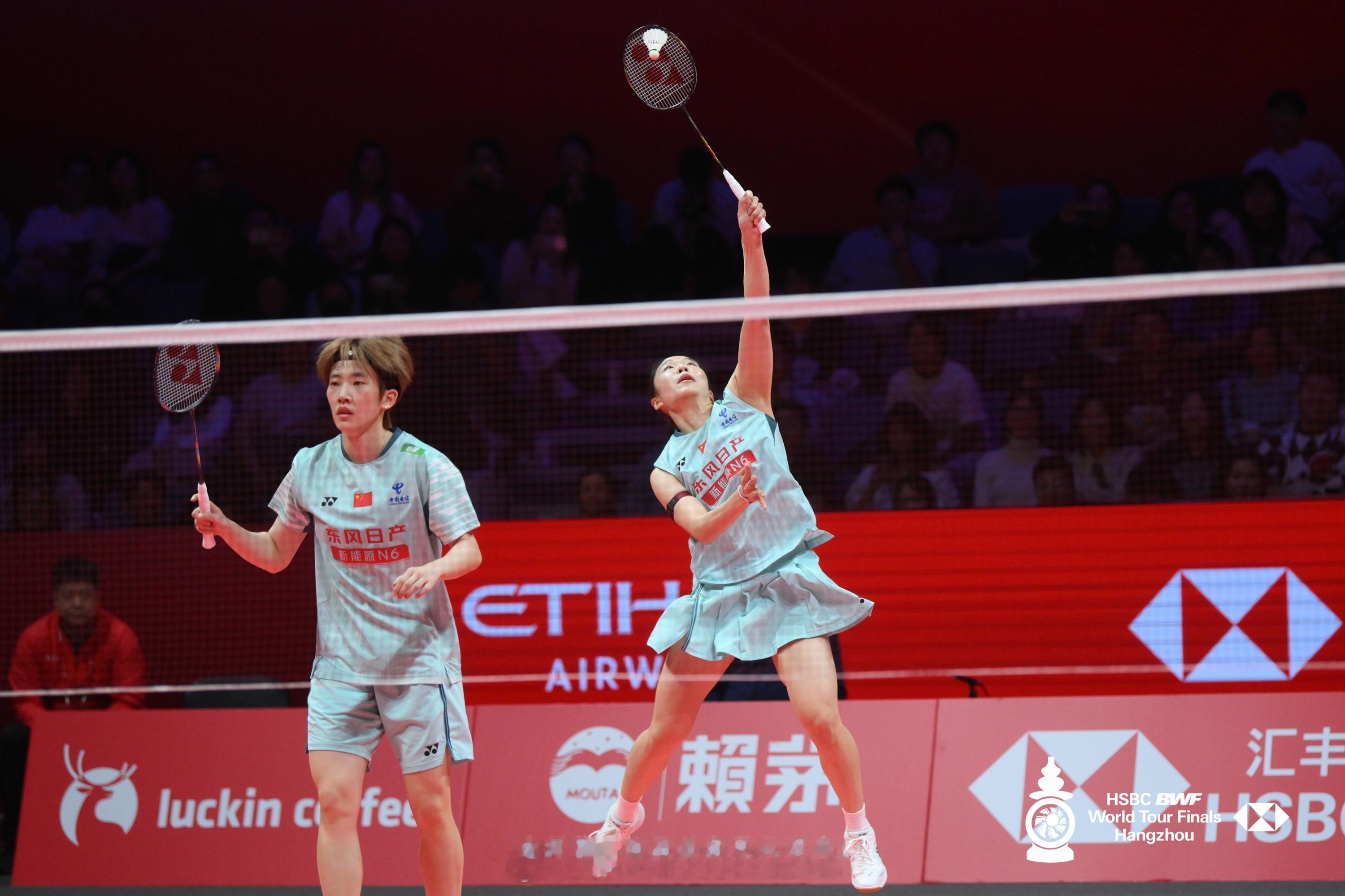 贾一凡说尽快调整迎接明天比赛 贾一凡：在今天的这场比赛一直是处于一个适应，然后去