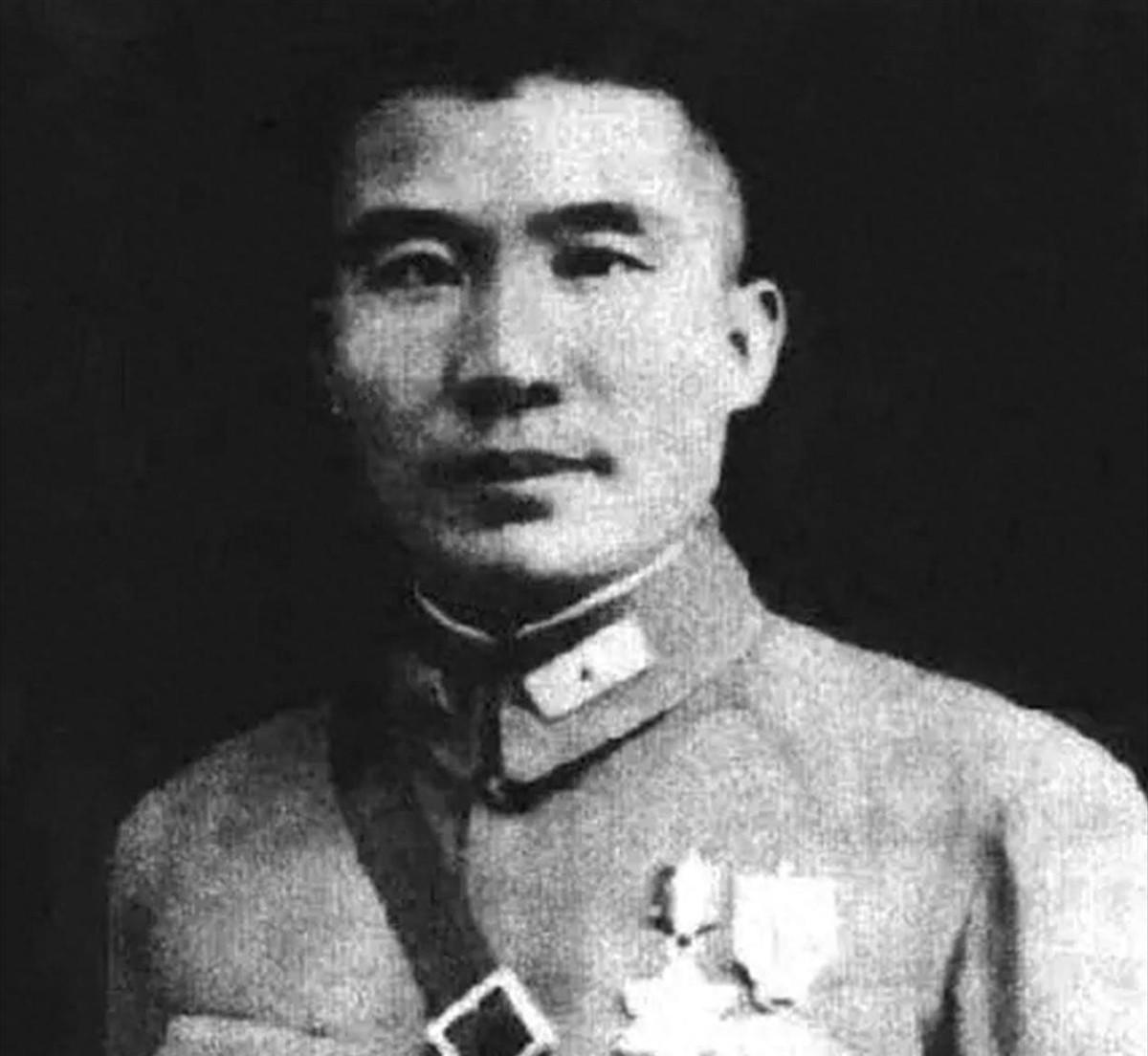 王耀武获特赦，周总理劝许世友原谅他，许世友泪流满面：我这辈子不会原谅他吗？
19