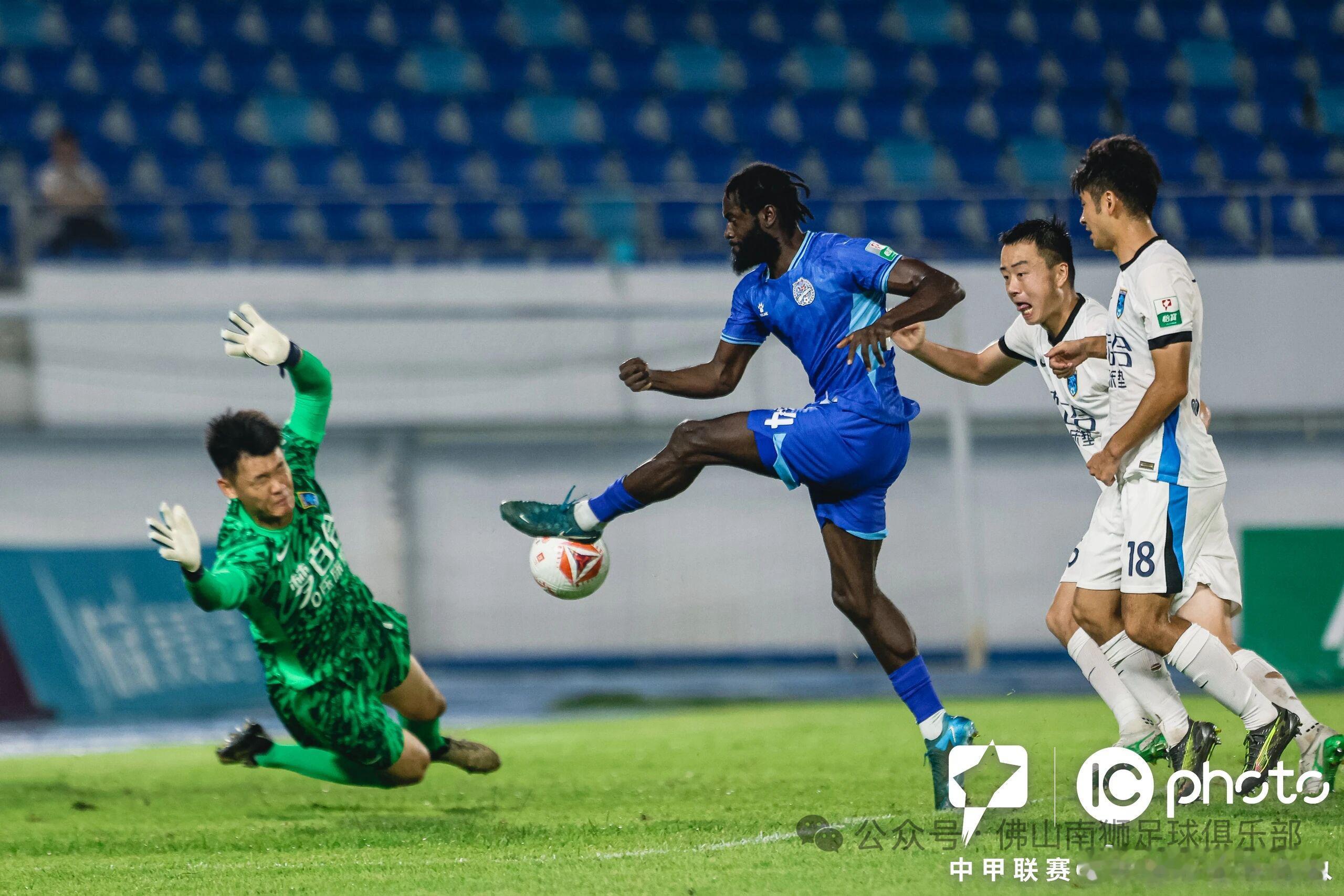 经佛山南狮足球俱乐部与球队前锋安特维友好协商，双方就球员离队事宜达成一致。目前，