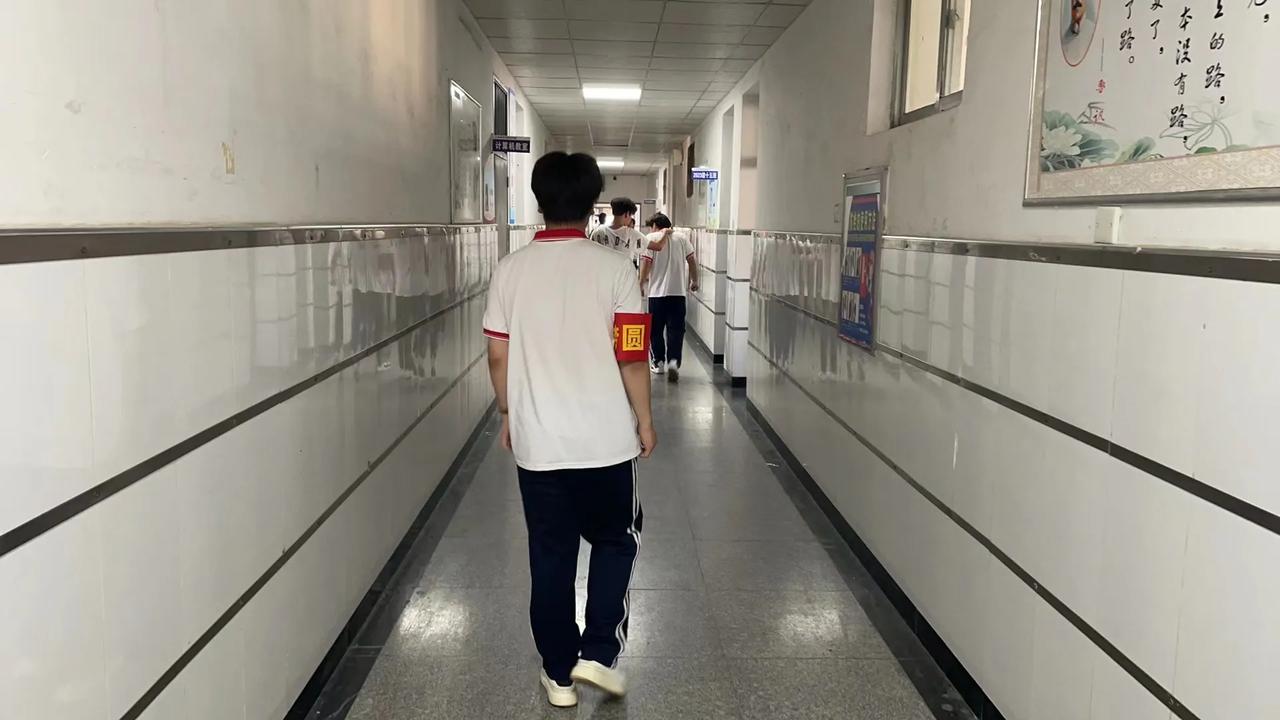 咸阳梦圆职业学校
文明监督员