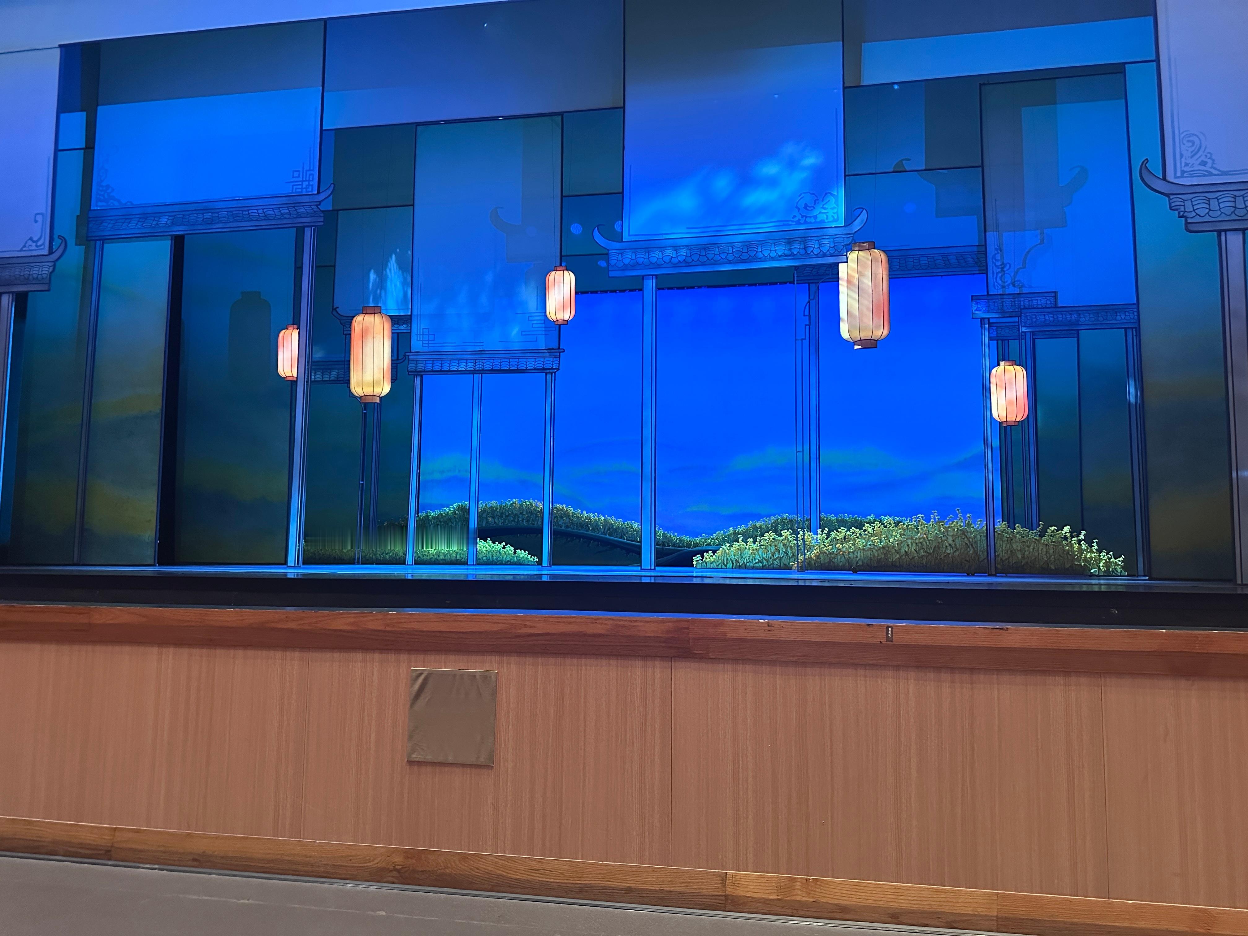 在我脸上演