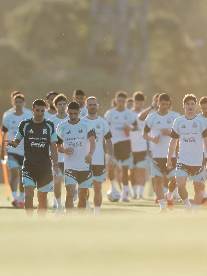 阿根廷队热身赛 🚨TNT记者：世界杯开赛前，有可能与洪都拉斯和塞尔维亚进行两场