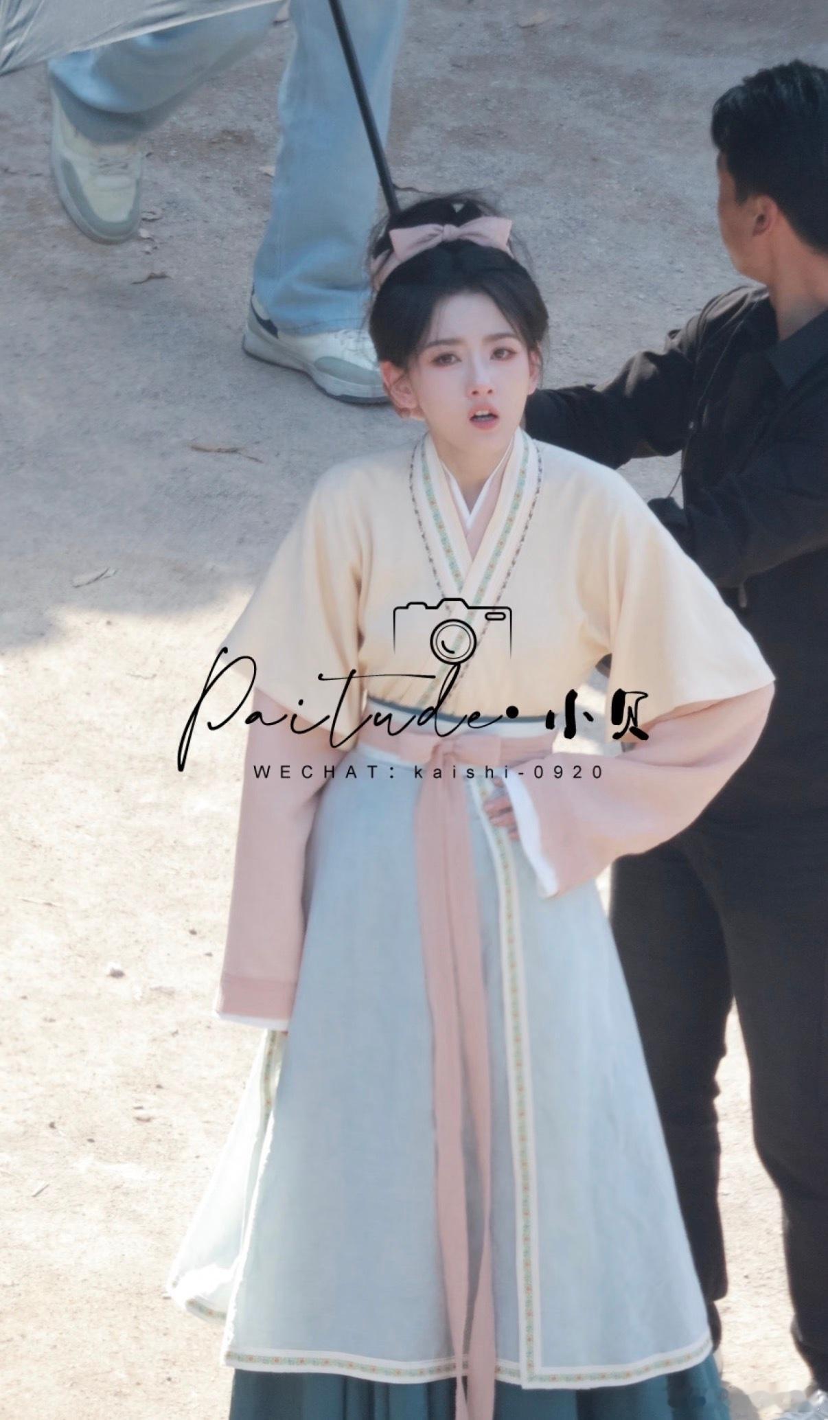 宋祖儿司宫令粉色蝴蝶结造型宋祖儿吴蒖蒖蝴蝶结头饰 好可爱的祖儿～