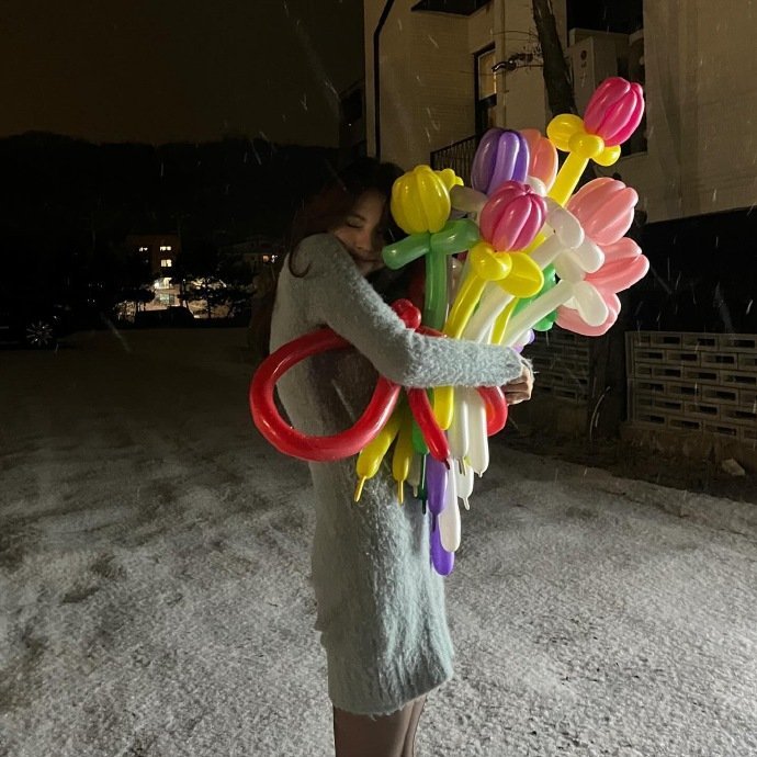 韩素希 