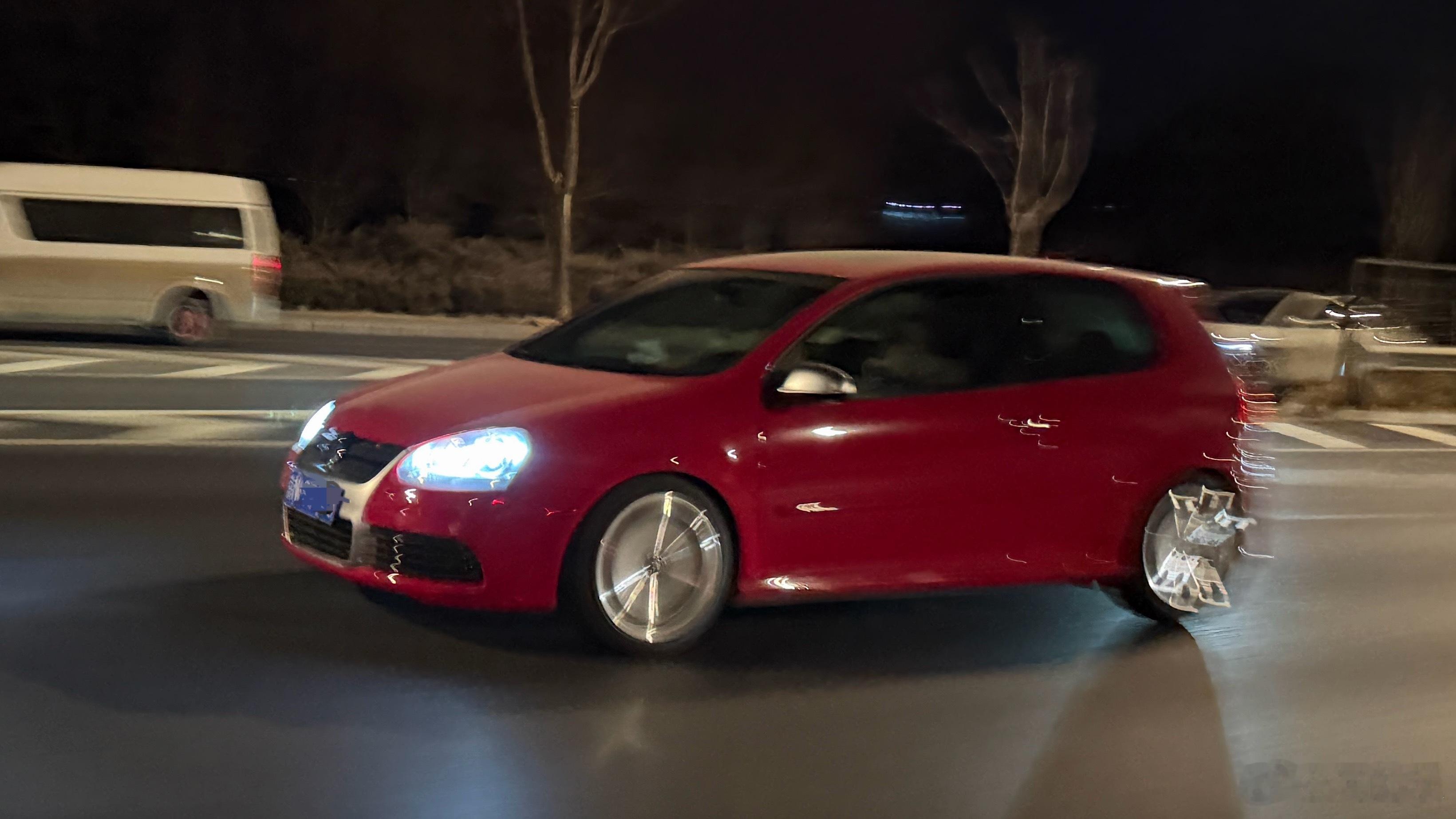 还是这老咕噜棒子帅啊！ 北京