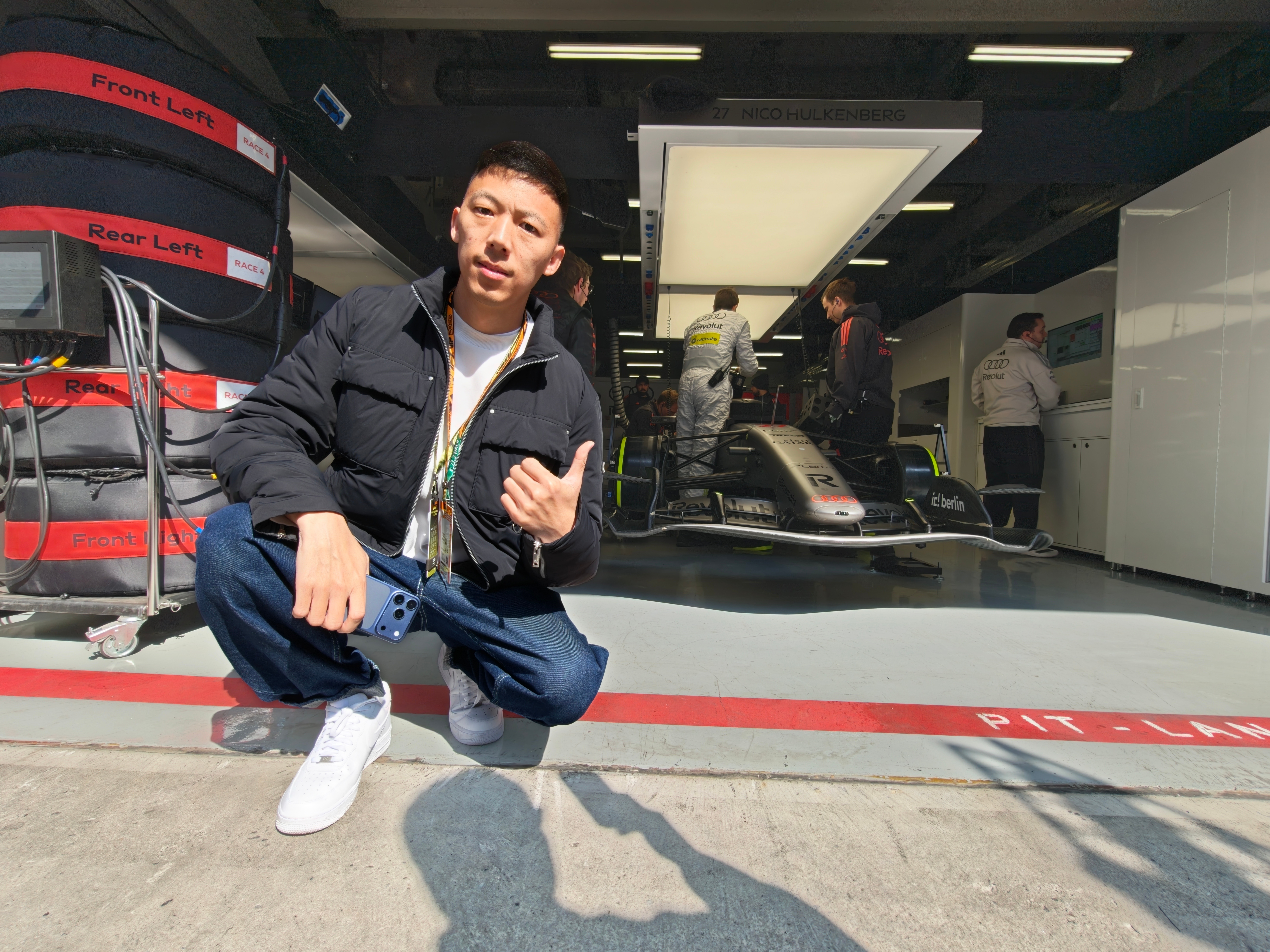 这距离看奥迪赛车什么排面兄弟们.奥迪f1首秀拿分 上海·上海国际赛车场行政楼