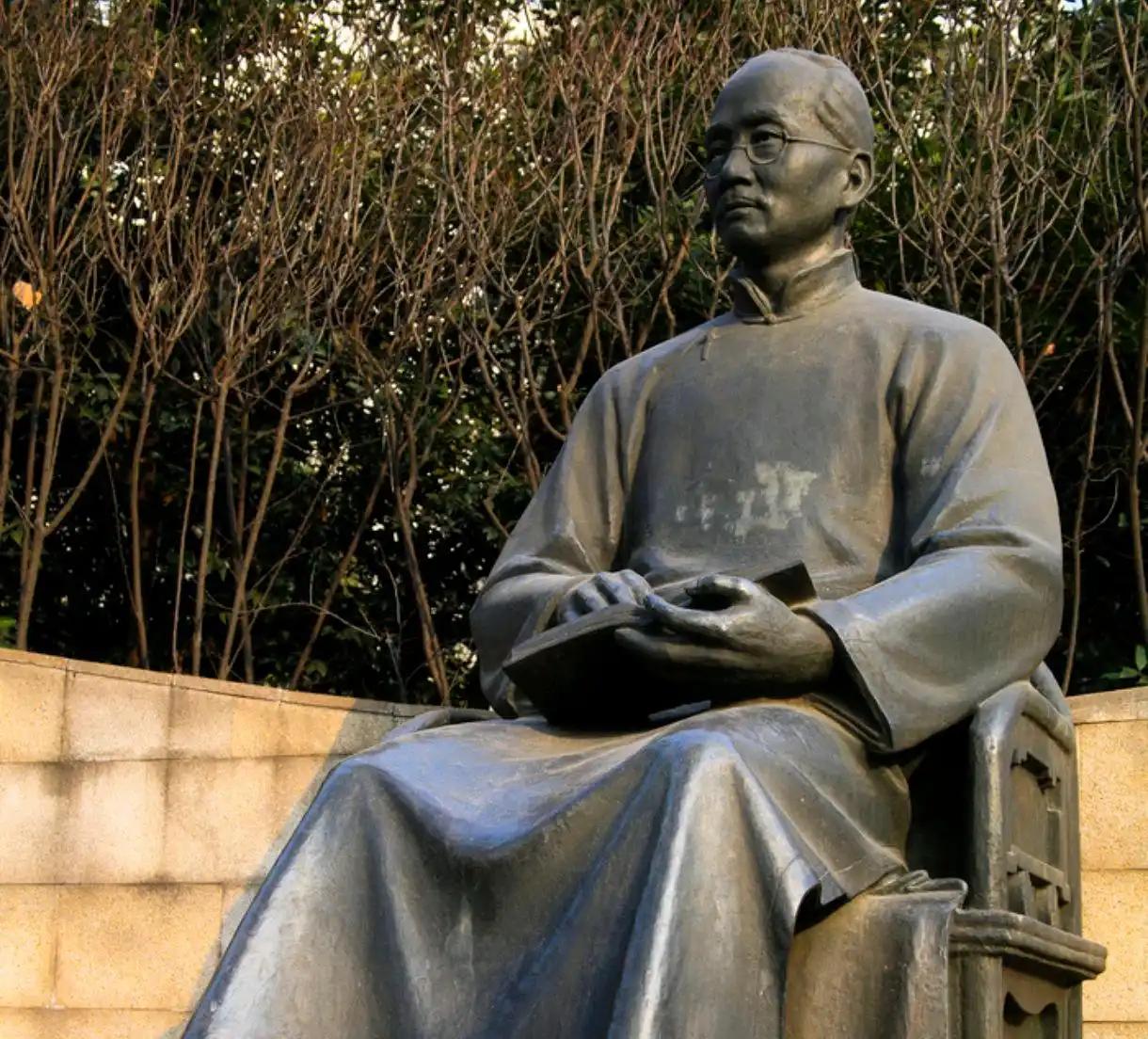 蔡元培把北京大学改造成什么样子？他当校长的八年，是中国大学史上最值得回望的八年。