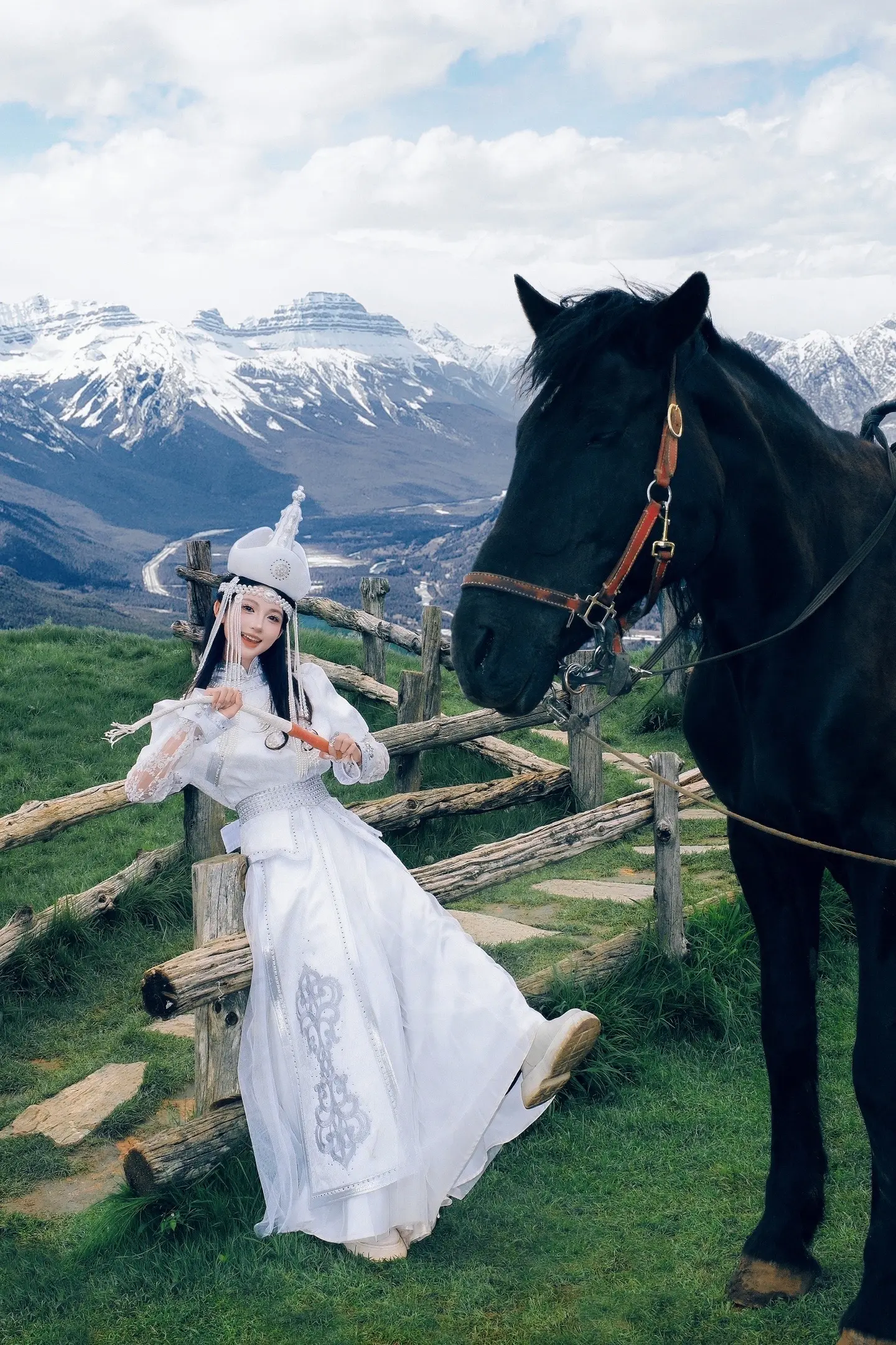 不信邪非要来丽江拍雪山蒙古袍，最后被成片惊艳到了