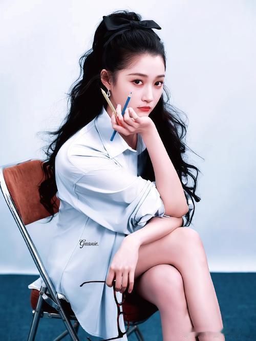 这一组，青春无敌关晓彤