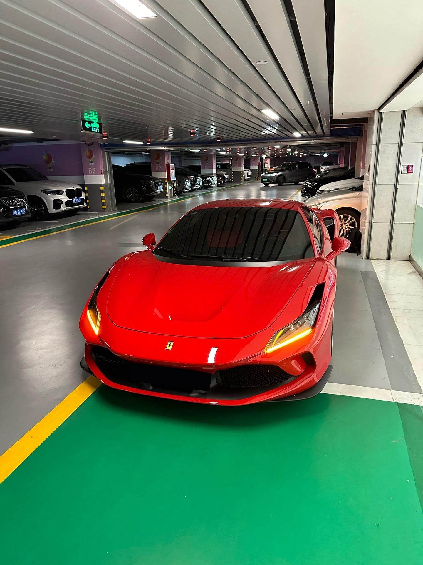 F8