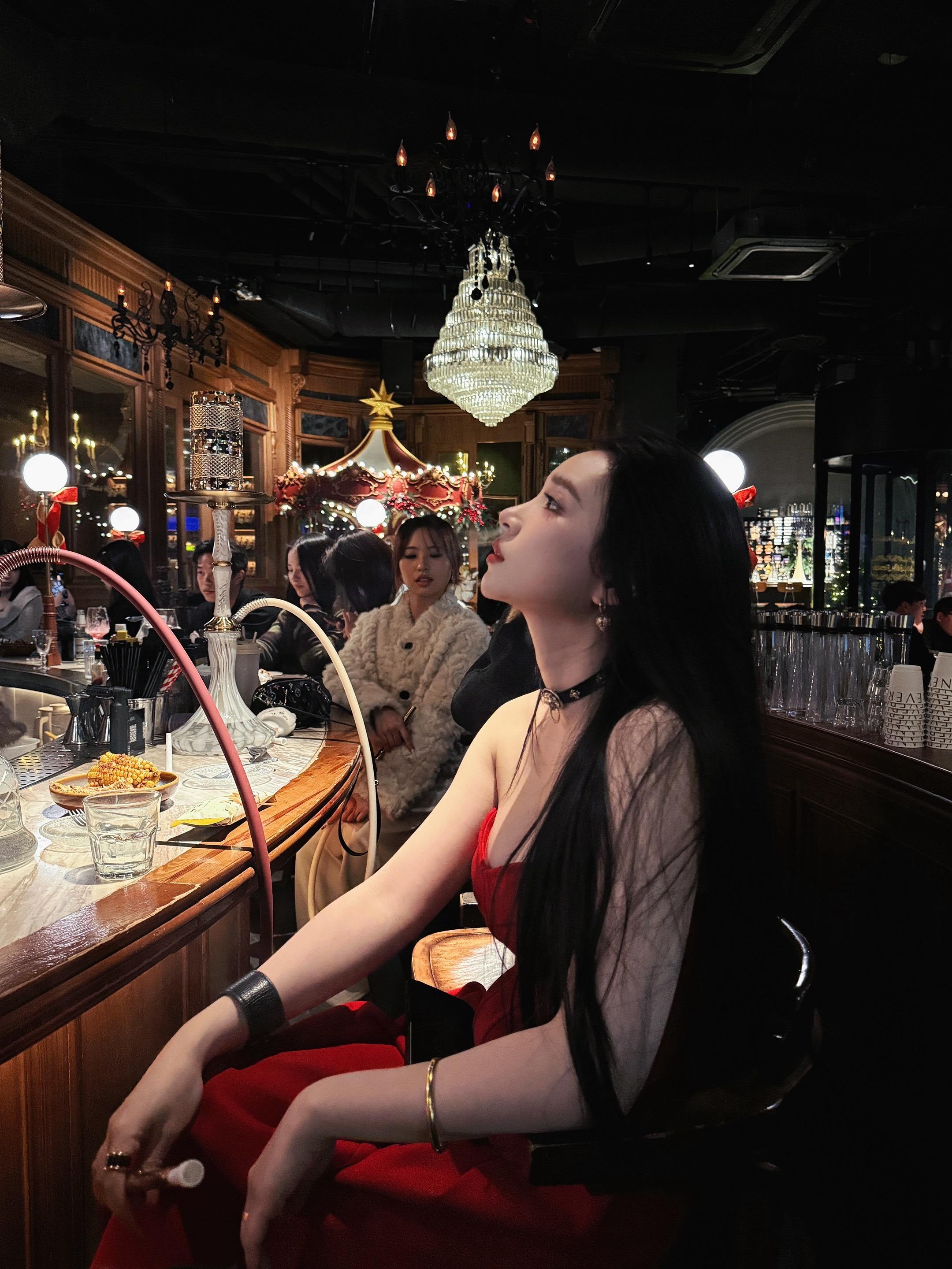 你跪下 我求你点事