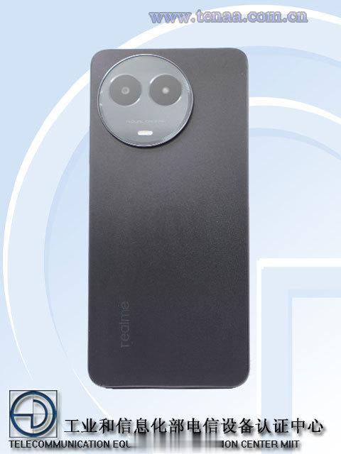 左置奥利奥再添一员[微风]
realme这台应该是中低端系列新机，模组有点像个e