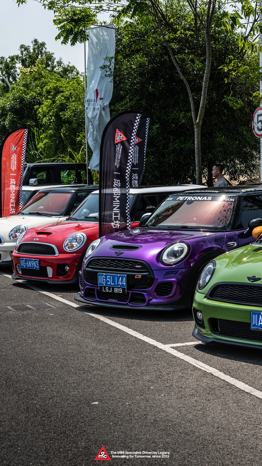 来一个成都人自己的改装车展～