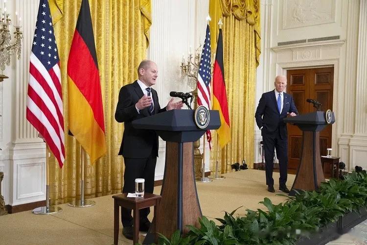 德国总理 Olaf Scholz 与美国总统 Joe Biden 举行联合记者会
