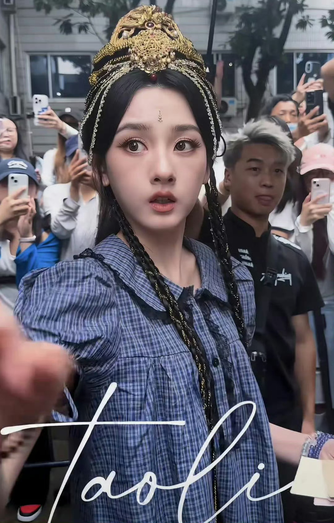 宋祖儿瘦脱相了 