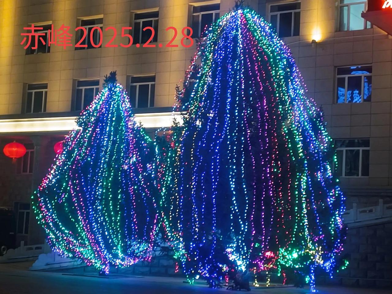 分享一张最近随手拍的照片随手一拍，城市夜景。
