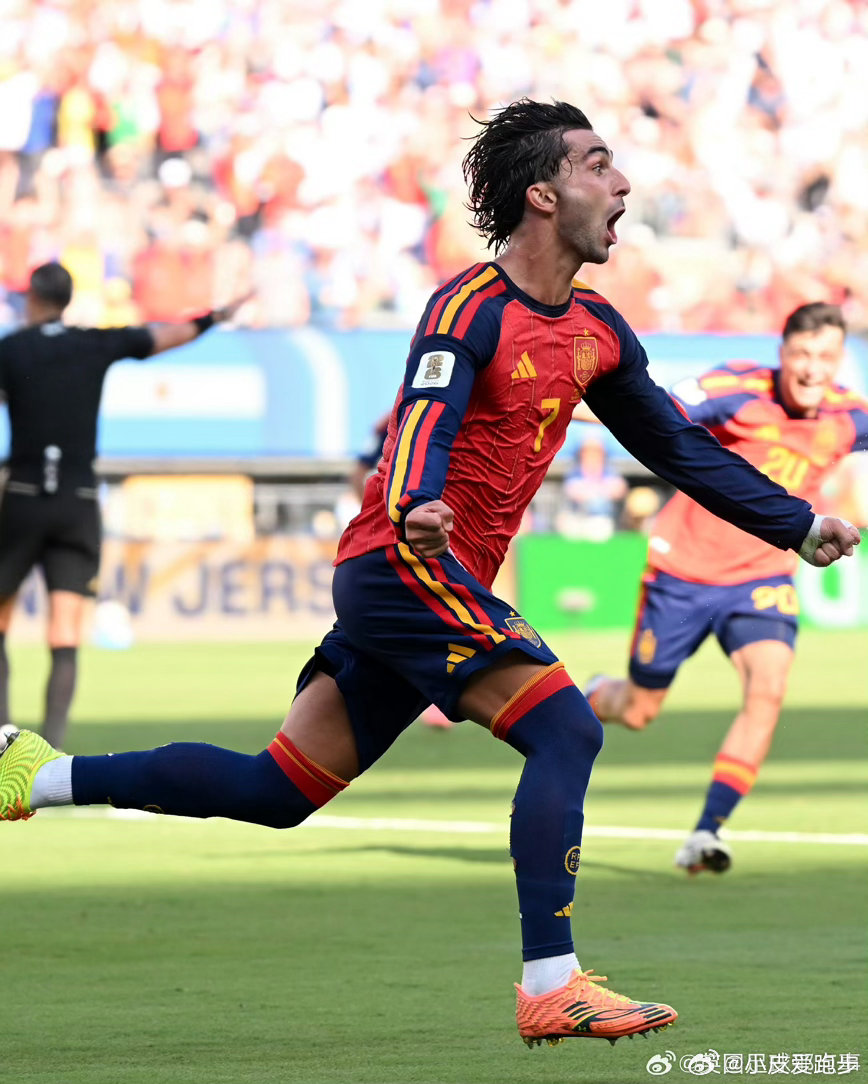 西班牙冠军还记得2010年吗？西班牙🇪🇸是冠军🏆 