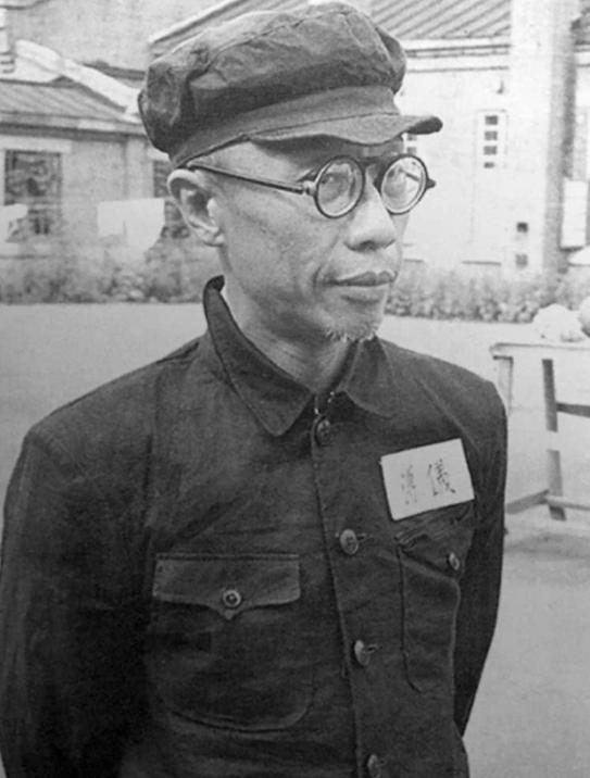 62年毛主席中南海宴请溥仪：你的自传我看不下去，你把自己写坏了
“1962年1月