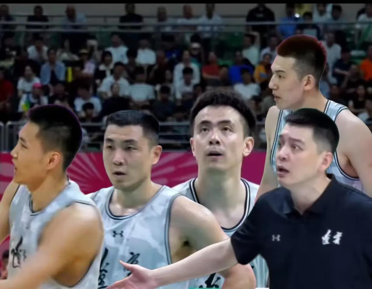 四川男篮东拼西凑的球队怎么能和辽宁家乡子弟兵球队相提并论！看看吴昌泽的表现，看看