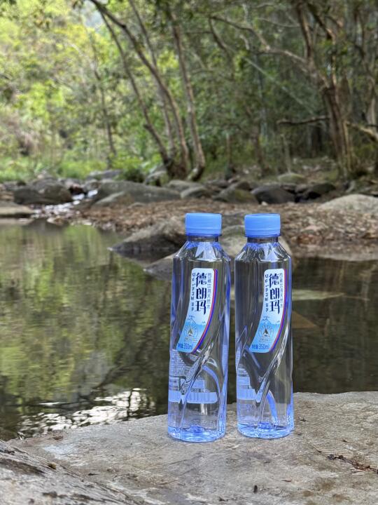 🤩喝一口就爱上！这款矿泉水到底啥来头？