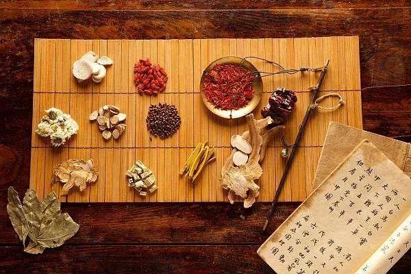 医院不愿开，药店不想卖？别担心，今天我为你揭秘十一种便宜好用的中成药，让你轻松解