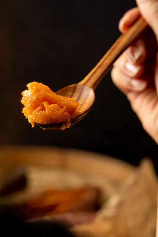 今日美食必须好好晒一晒！我正处于减脂期，三餐吃得营养又饱腹。早餐有 150g 蒸