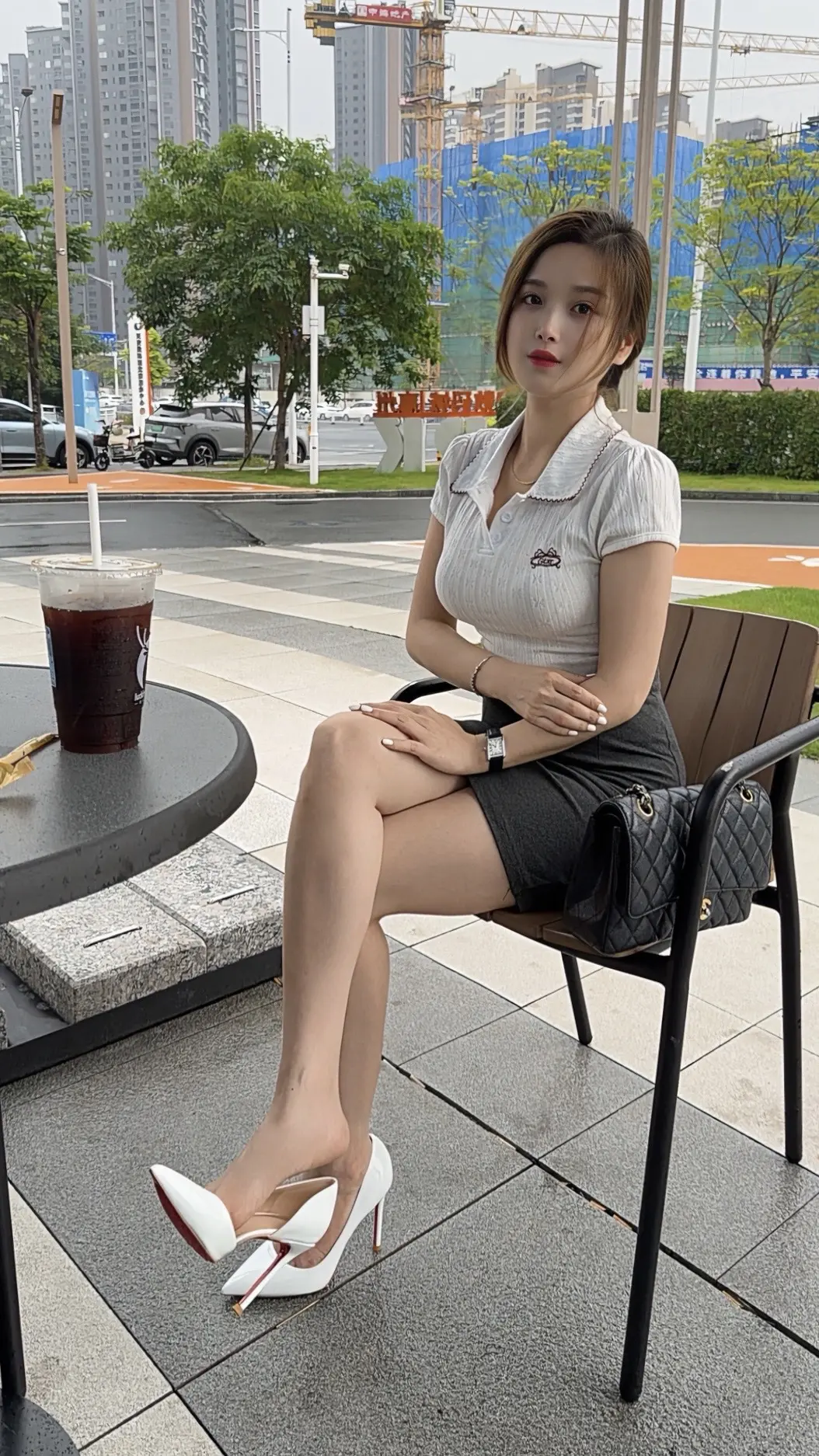 你好，给我一杯冰美式，最好和我的命一样苦！