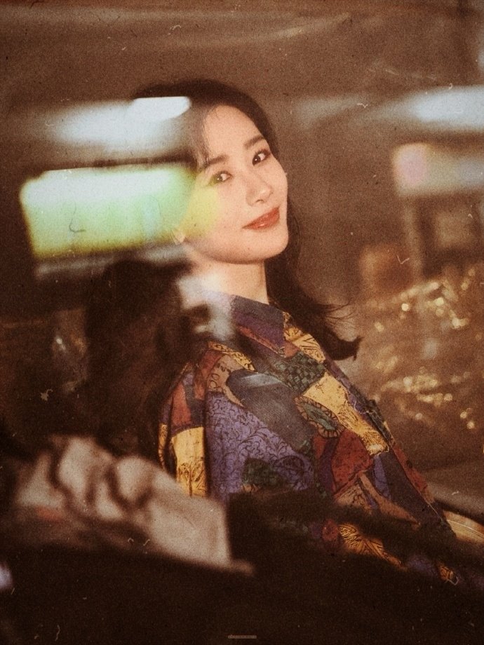 杨紫玉兰花开君再来 💜杨紫董竹君 你听风 听到了吗 它在替我诉说爱意𝓓𝓸 