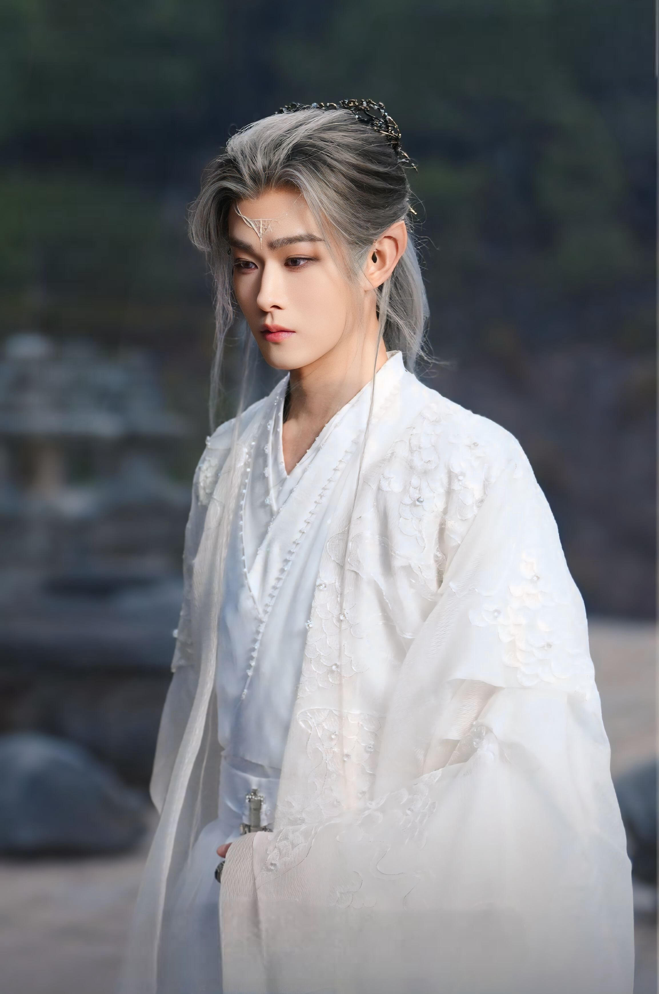 田嘉瑞  龙神大人，这是您的东极紫电吗？