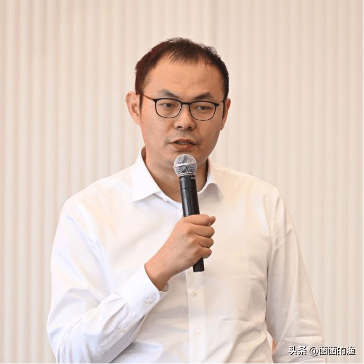 京东挥泪斩马谡？刘强东的“狠”与大厂高管的“危”。京东云副总裁刘辰的闪辞，这两天