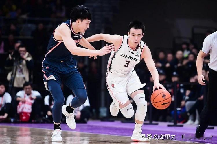 郭艾伦回沈阳后，辽粤大战实力瞬间一边倒！辽宁各位置实力对比都占优
后卫线：辽宁胜