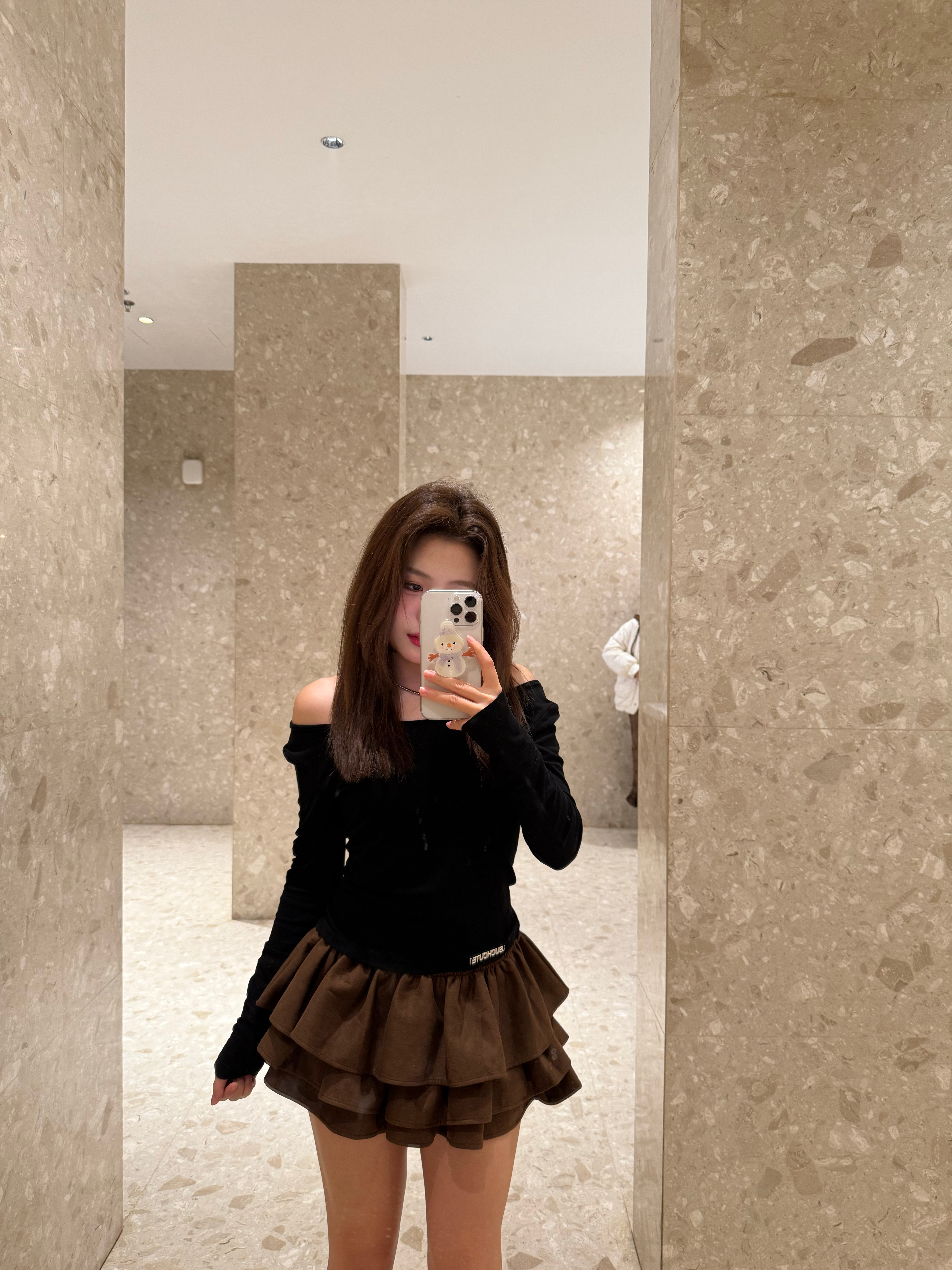 舔了舔自己的嘴唇，好甜，果然是甜妹 南京·河海大学西康路校区