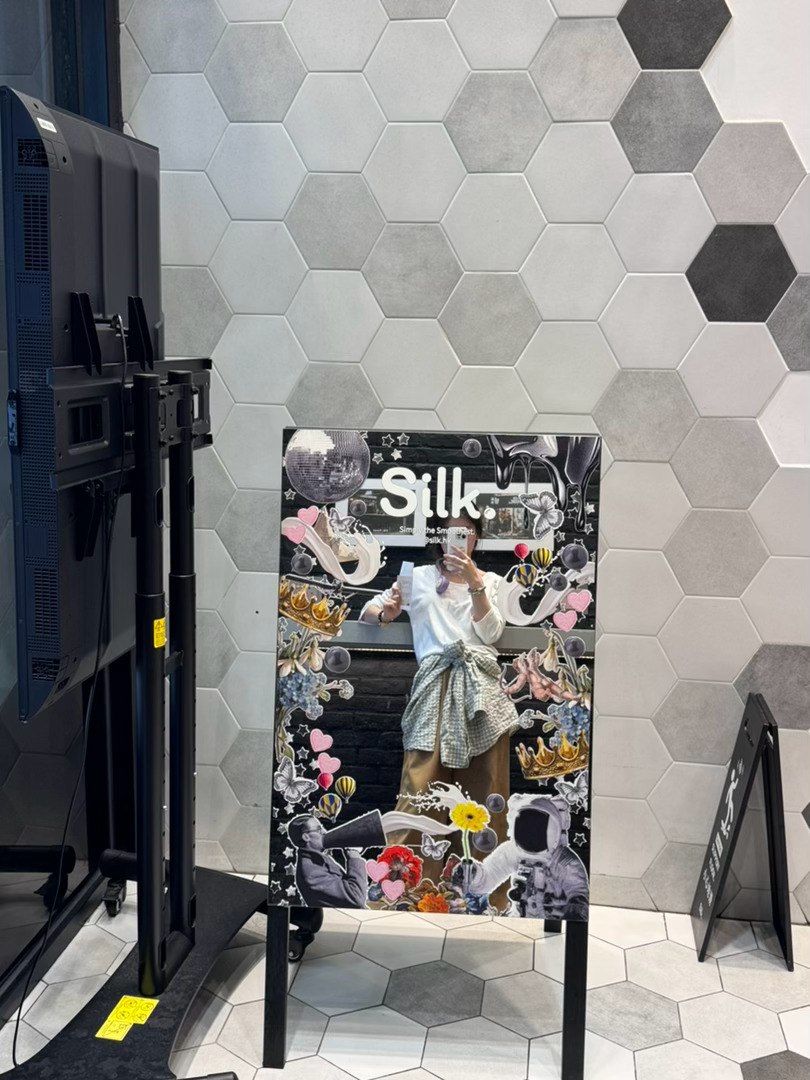 要离开香港，突然发现通行证丢了，找了也没找到，估计是翻兜的时候掉出来了事已至此，