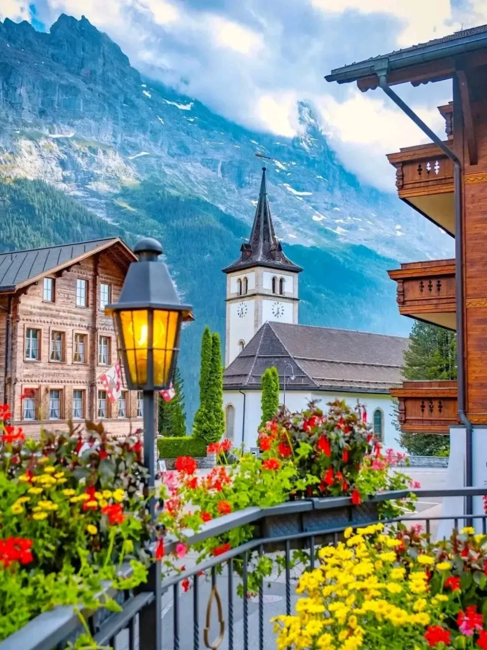 在琉森湖刷国内订票APP❗全靠这神器……