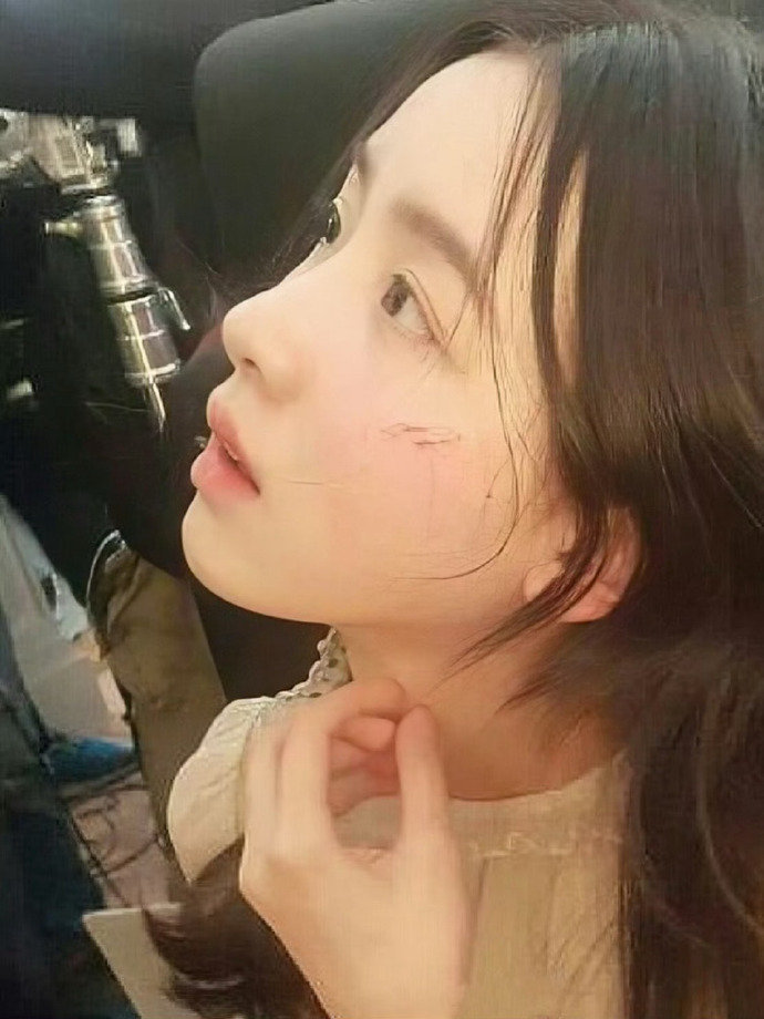 陈都灵  很有灵气的一张脸 ​​​