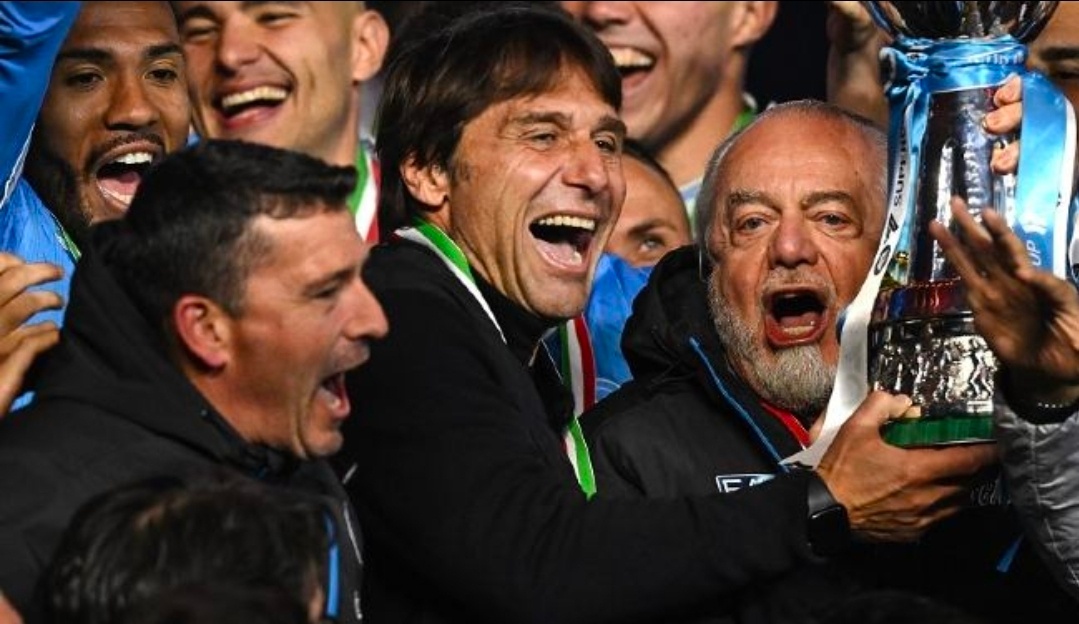 孔蒂：足球世界里胜利才重要，没人记得我曾输过5次决赛意超杯决赛，那不勒斯以2-0