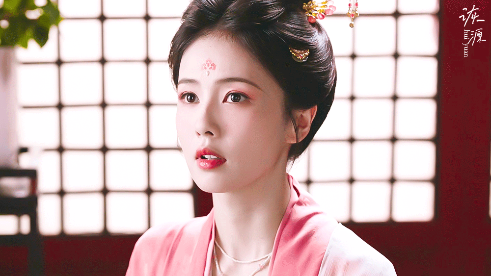 白鹿 《莫离》叶璃 / 动图▷EP07-06 粉衣-欲帮男主治腿 笑特别漂亮的一